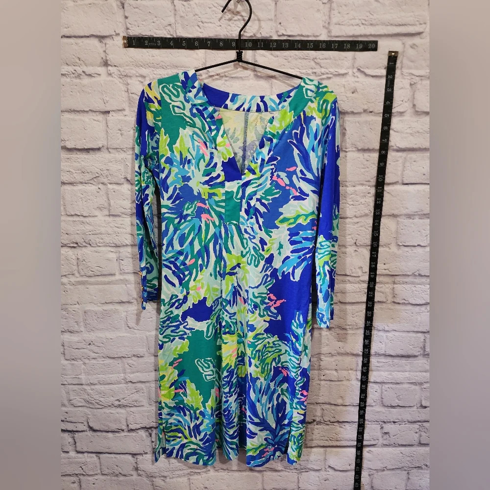 Lilly Pulitzer Riva Dress in the Wade and Sea Pattern Summer Resort Size XS - Picture 2 of 8